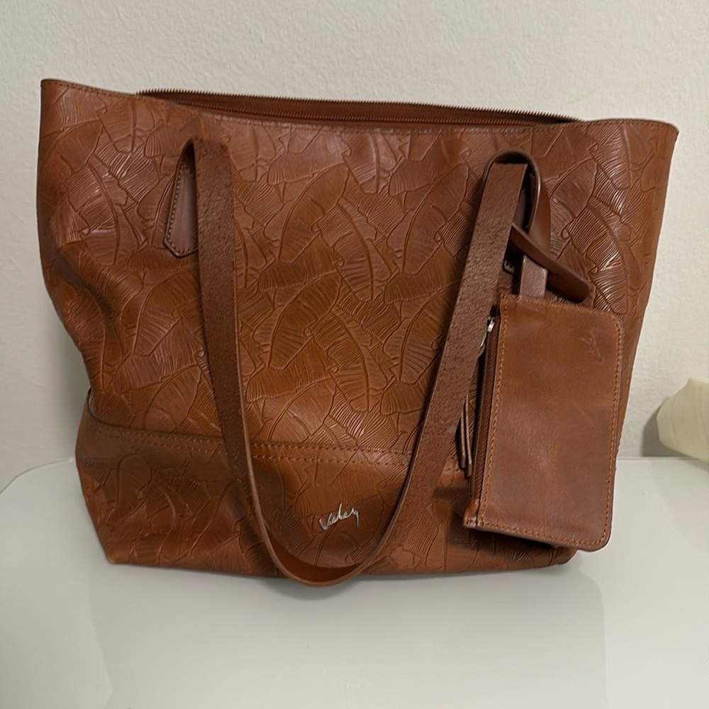 Velez Brown Leather Tote Bag